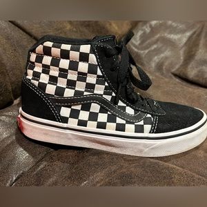 Vans Black and White Checkered High Tops.  Like New.  Youth 1.5.